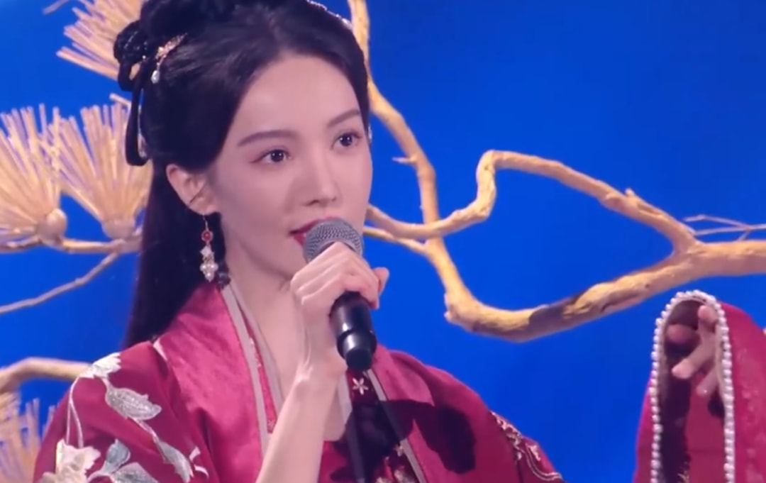 跨年晚会12位明星遭遇尴尬,暴露娱乐圈三大真实现状