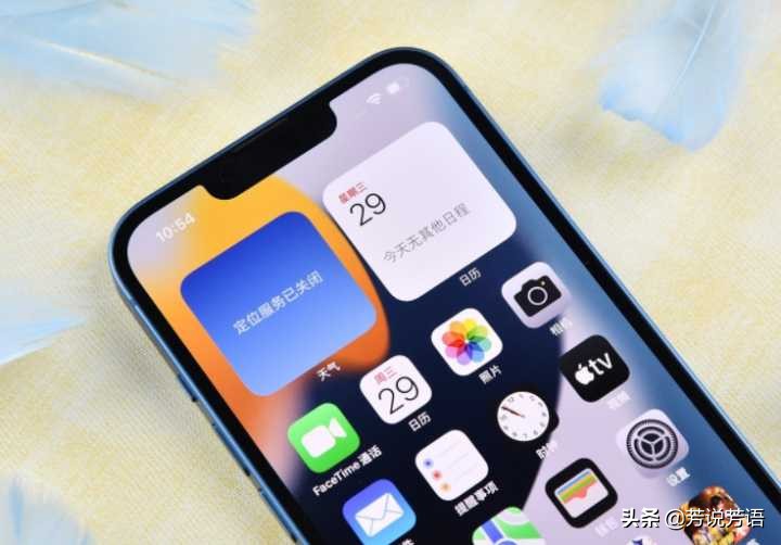 小米12Pro和iPhone13相比较，该怎么选择？